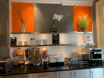 Henley House Hotel - image 3