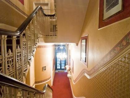 Maranton House Hotel Kensington - image 13