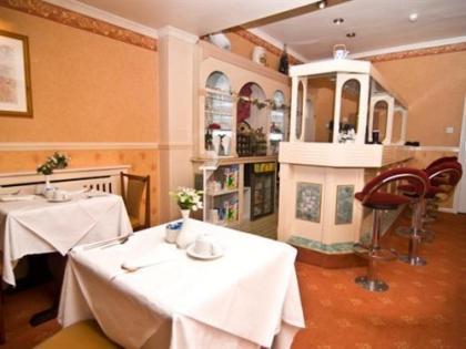 Maranton House Hotel Kensington - image 19