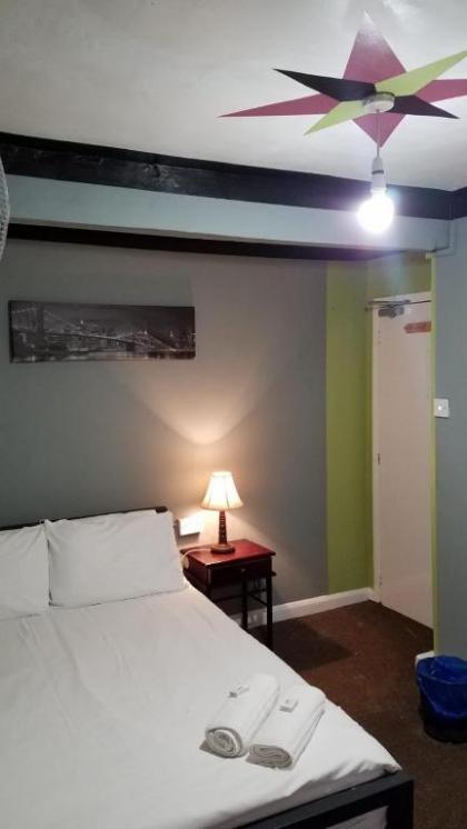 City View Hotel Roman Road - image 10