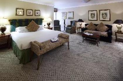 Kingsway Hall Hotel - image 21