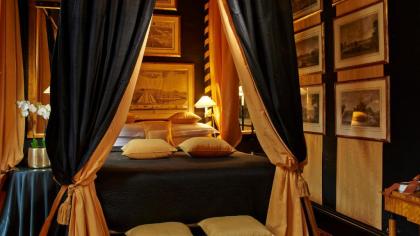 Blakes Hotel - image 11