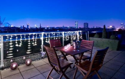 Park Plaza Victoria London - image 2