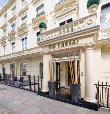 Caesar Hotel - image 18