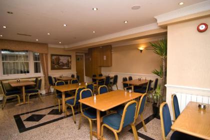 Alexandra Hotel - image 17