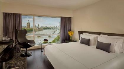 Park Plaza London Riverbank - image 1