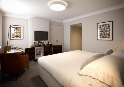 Strand Palace Hotel - image 17