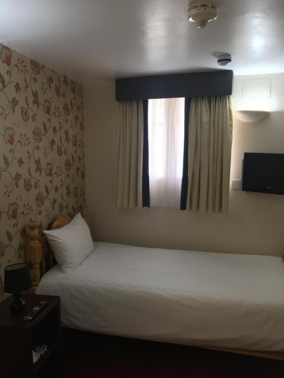 Islington Inn - image 4