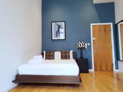 St James House Serviced Apartments - image 25