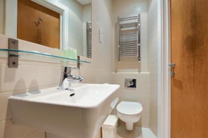 Princes Square Serviced Apartments - image 30