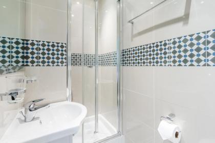 Gower House Hotel - image 22