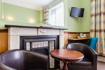 Gower House Hotel - image 23