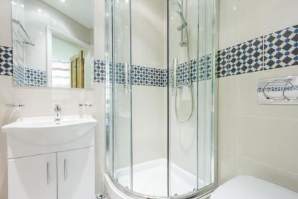Gower House Hotel - image 6