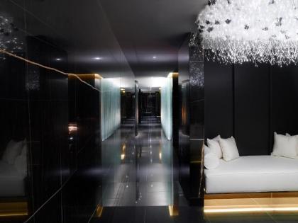 Corinthia Hotel London - image 9