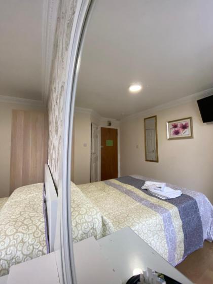 Haven Hotel - image 23