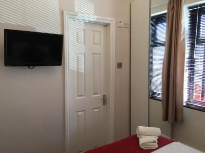 Dockside Hotel - image 21