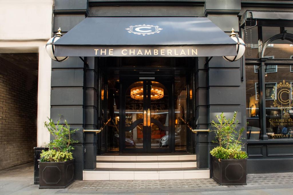 The Chamberlain - main image