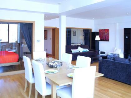 City Centre Apartments - image 13