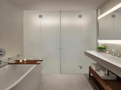 The London EDITION by Marriott - image 17