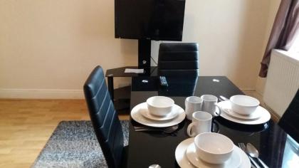 Mayfair Flat - image 16