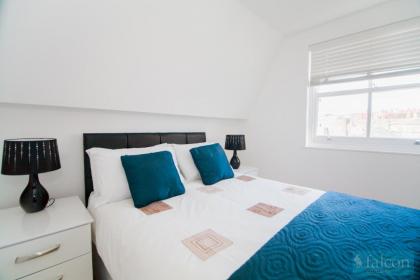 Maple Street Apartments - image 28