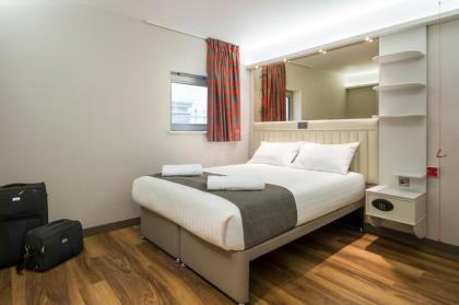 Point A Hotel London Canary Wharf - image 14