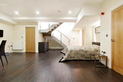 Apartments at Camden Square - image 25
