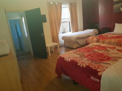 Anwar House - image 12