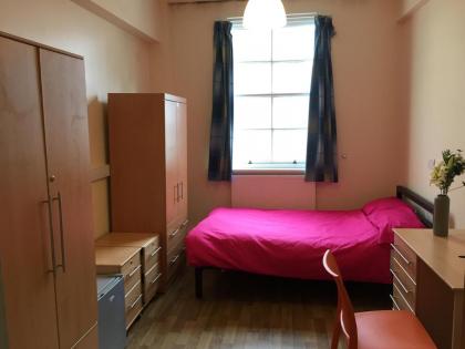 Bowden Court (Notting Hill) - image 27