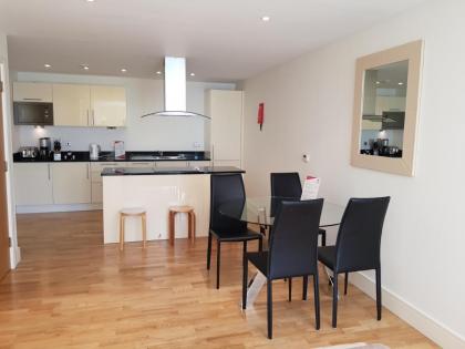 Canary Wharf Serviced Apartments - image 23