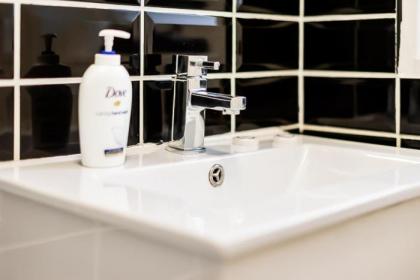 Belsize Park Boutique Accommodation - image 28