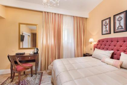London Residence - image 21
