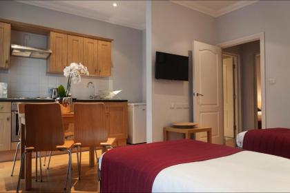 12 London Street Apartments - image 2