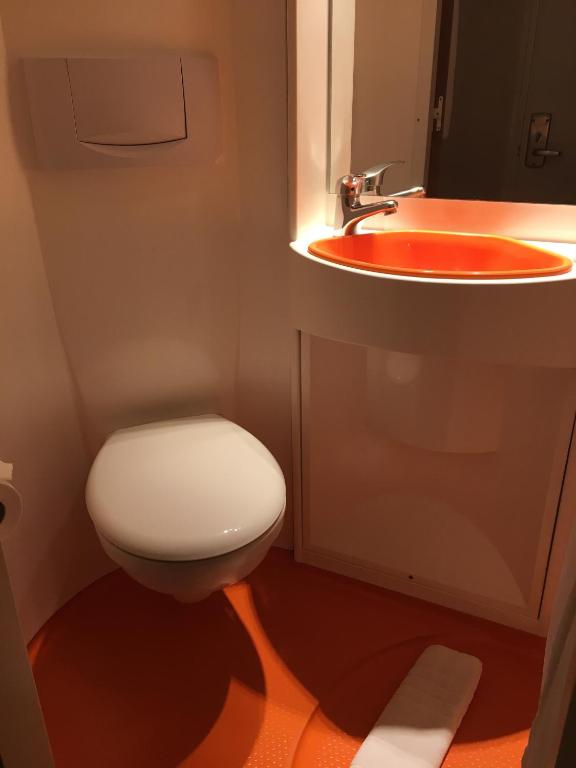 EasyHotel South Kensington - image 4