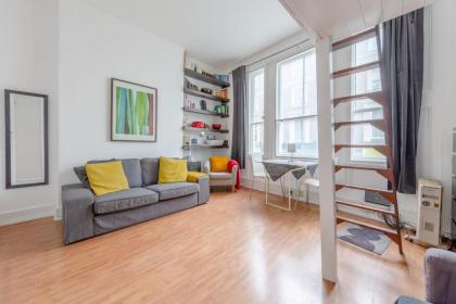 Central Spacious Studio Near Kensington Gardens London 