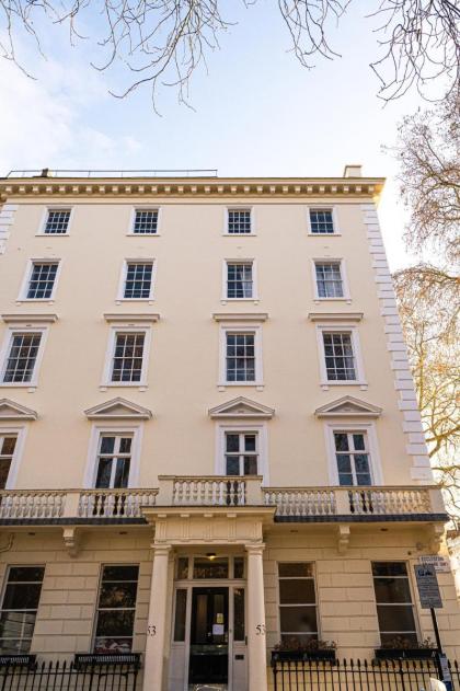 Holland House (Victoria) - image 23