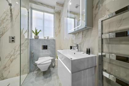 Bryanston Apartments - image 19