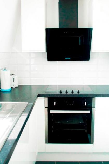 Capital Host Baker Street - image 4