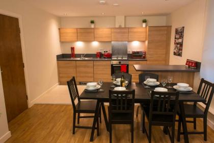 Royal Limehouse Apartment - image 26