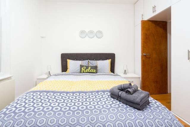 Gorgeous Apartment in Trendy Neighbourhood (DH5) - image 3