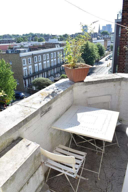 Stylish 2 Bedroom Apartment Between Camden Town Primrose Hill - image 5