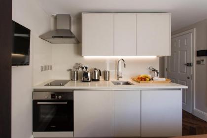 Baker Street by Viridian Apartments - image 4