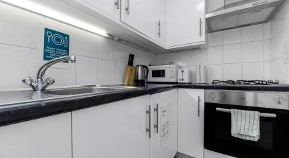 News Hotel by DC London Rooms - image 21