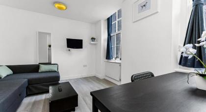 News Hotel by DC London Rooms - image 26