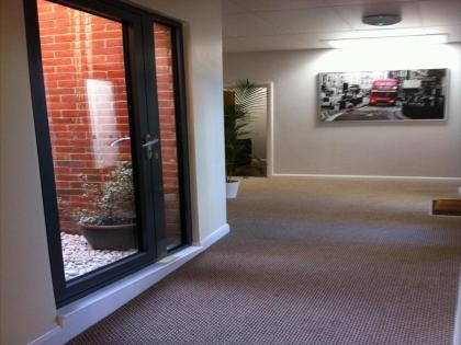 Lyall Apartment Hotel London