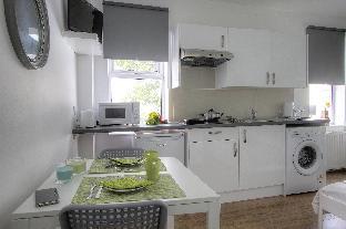 Private Studio in London #RED C  - image 5