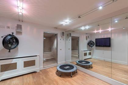 Stunning 6-bed house near Harrods in Knightsbridge - image 22