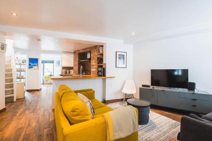 Pass the Keys - Modern & Stylish Garden Home in Islington - image 23