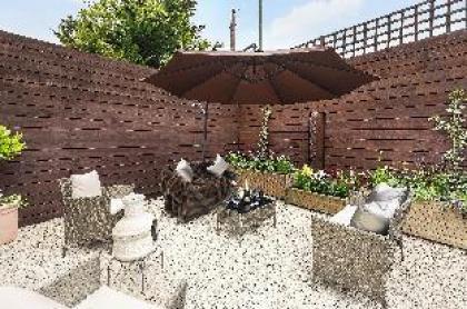 Residence in London 