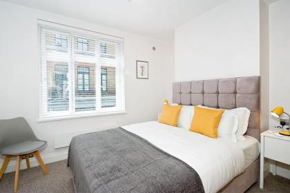 F2 Greek Street by City Living London - image 21